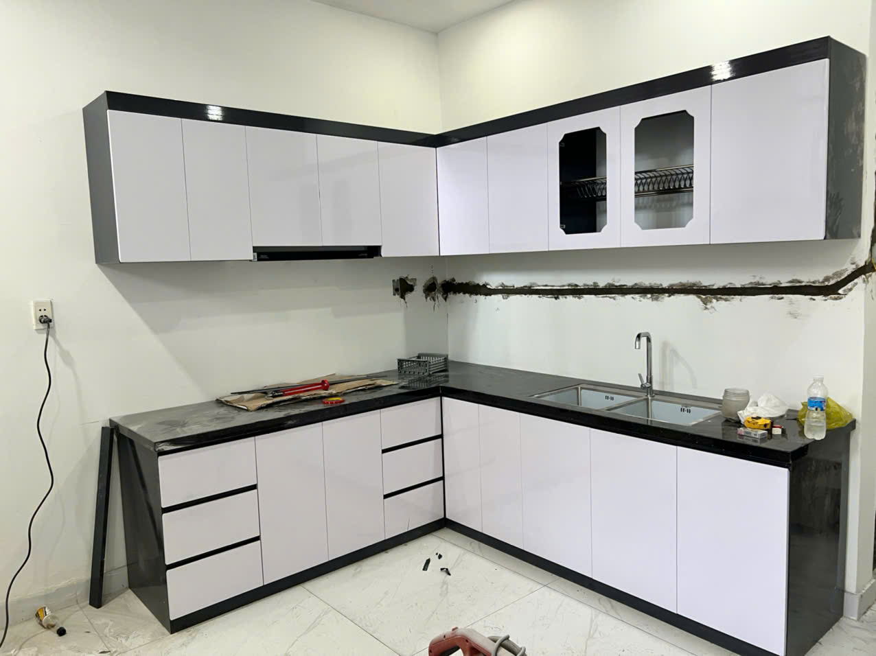 Tủ Bếp Nhựa Hóc Môn - Giải Pháp Nội Thất Hiện Đại, Bền Đẹp Theo Thời Gian